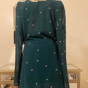 Green Long Sleeve Backless Dress with Embroidered Sparkles